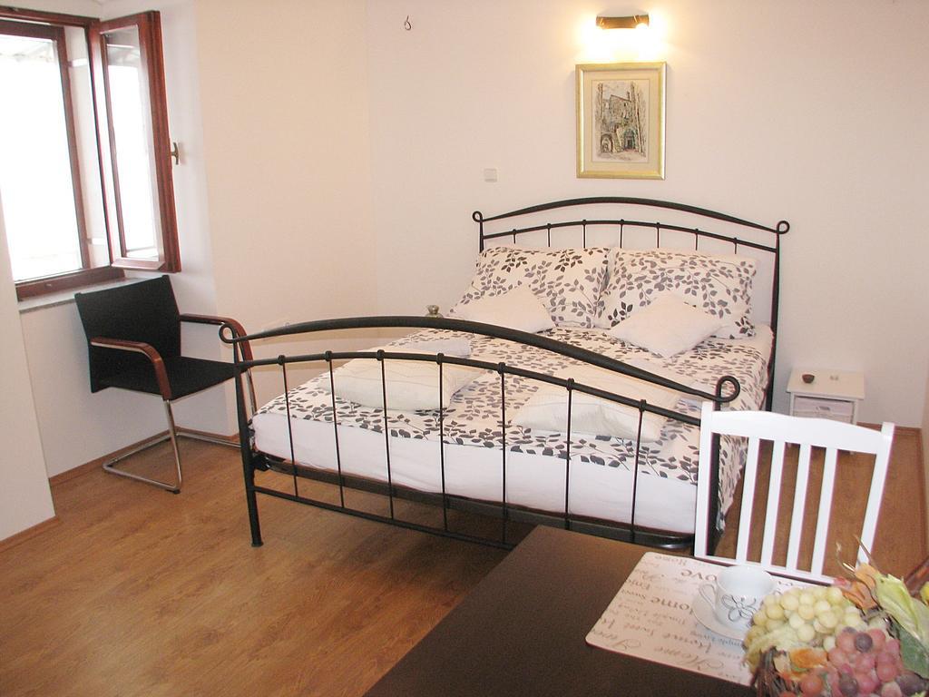 Apartment Noa Kastel Kambelovac ห้อง รูปภาพ