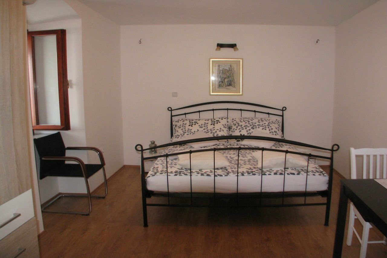 Apartment Noa Kastel Kambelovac ภายนอก รูปภาพ